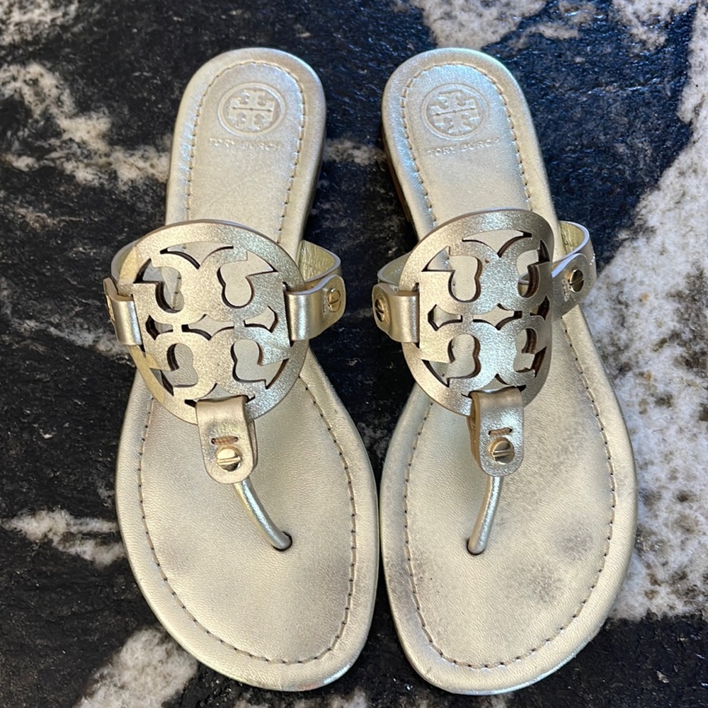 Tory Burch Miller gold sandal in size  7.5